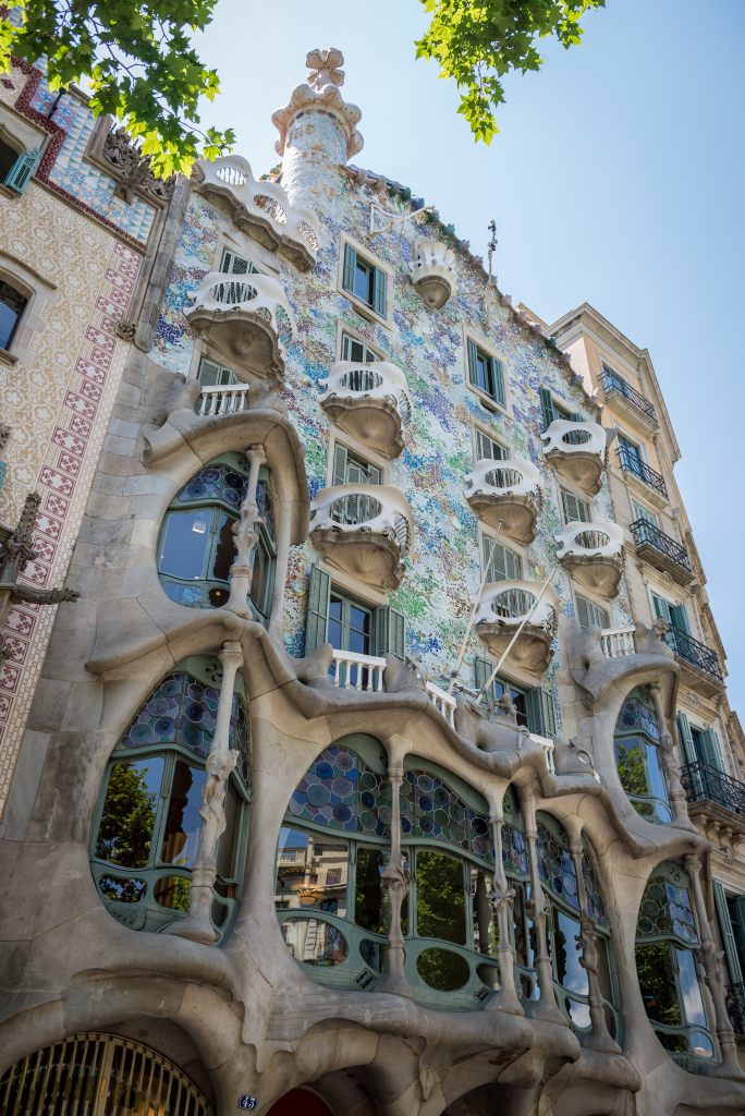 Casa-Batlló-barcelona-gaudi-secesja